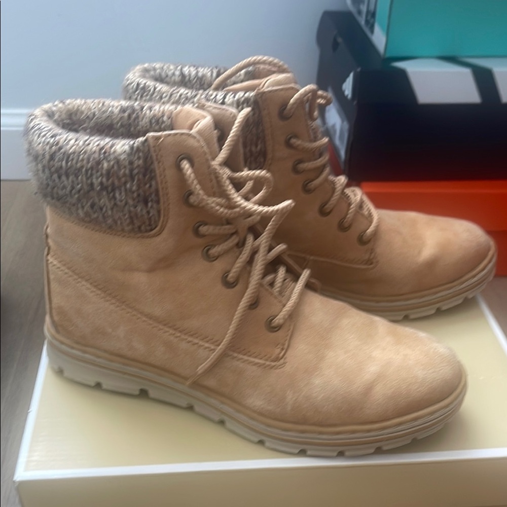 Cliffs by WHITE MOUNTAIN Tan Combat Boots with Knit Collar